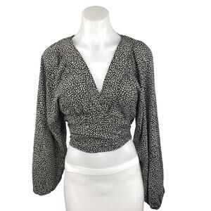 Princess Polly Black White Leopard V Neck Tie Back Blouse Crop Top Size 6
